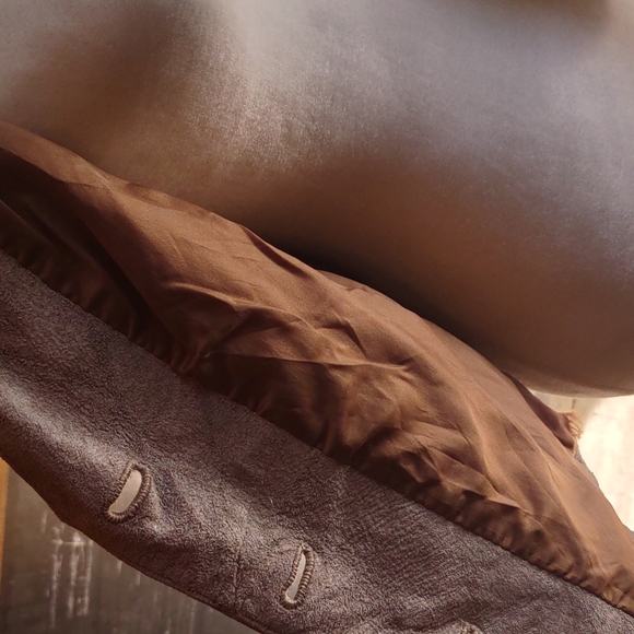 LL Bean Suede Vest - Picture 5 of 7